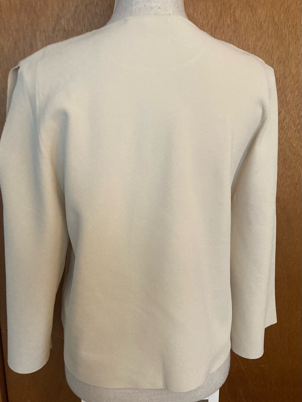 Stella McCartney Cream Round Neck Sweater with Sleeve Detailing - Picture 3 of 9